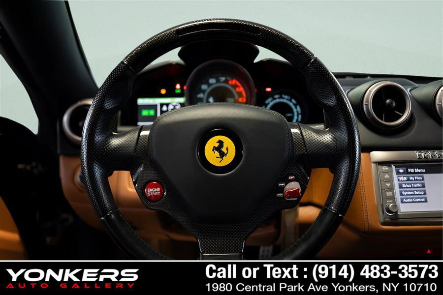 Used 2010 Ferrari California RWD image 65