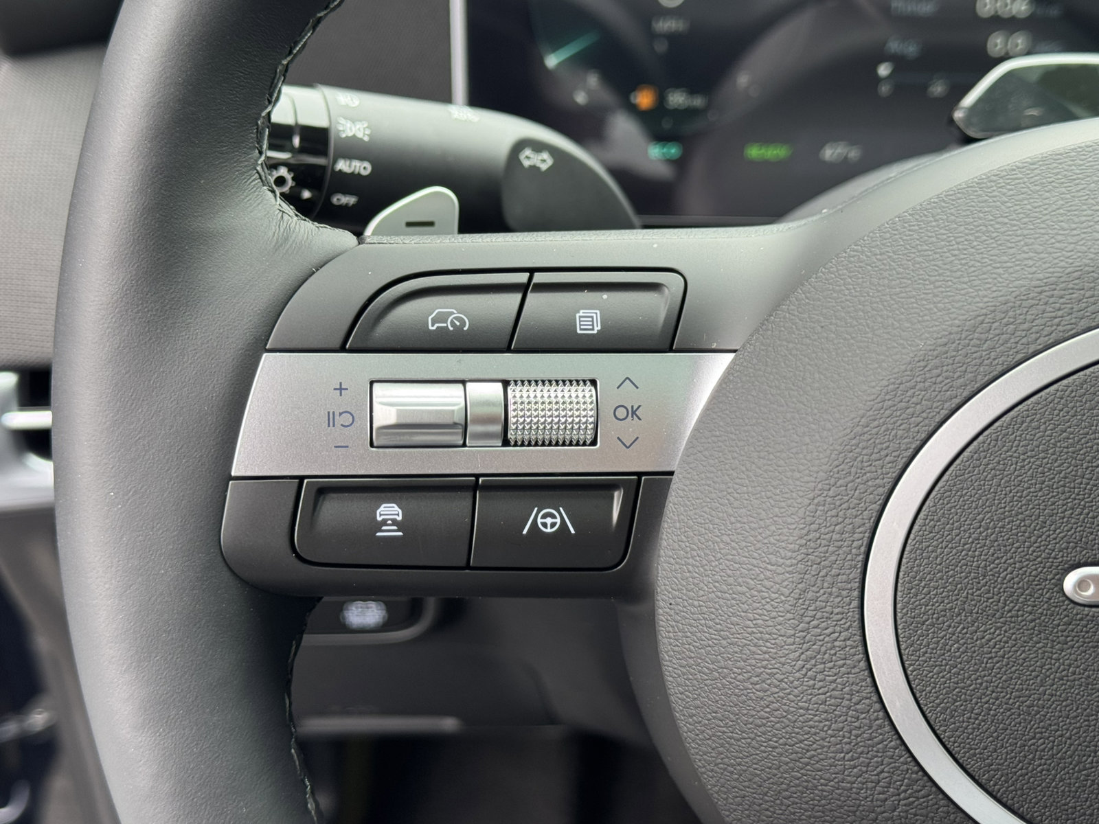 New 2026 Hyundai Tucson Limited image 17