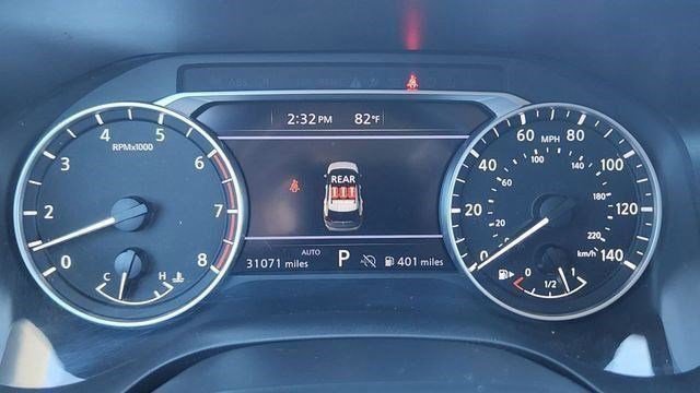 Used 2025 Nissan Rogue SV image 11