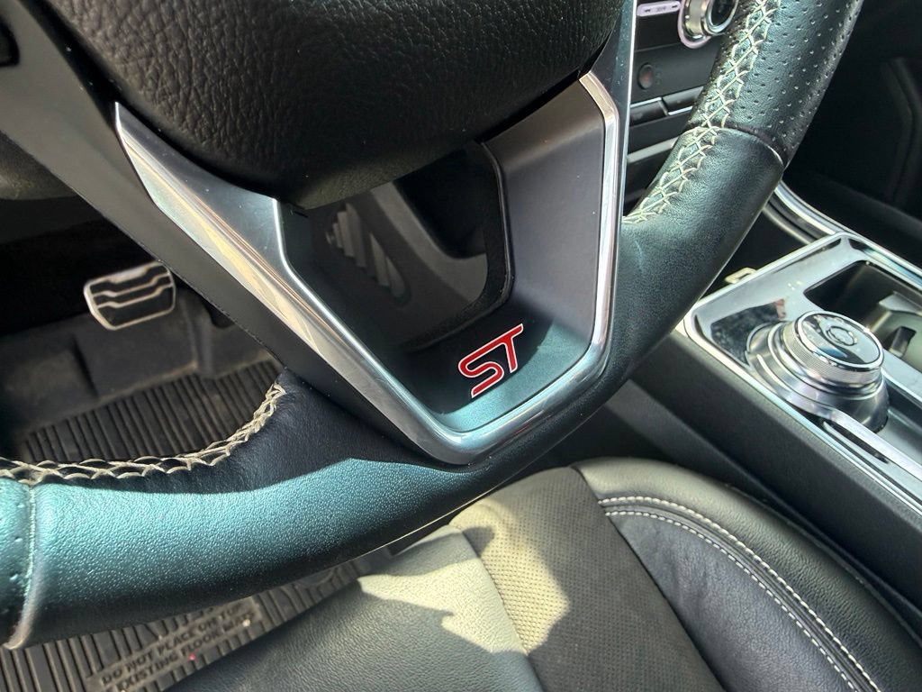 Used 2020 Ford Edge ST w/ Equipment Group 401A AWD/4WD image 20