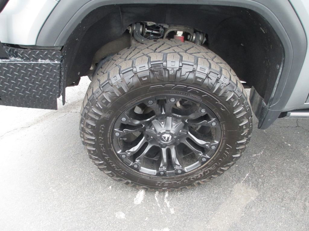 Used 2024 GMC Sierra 2500 Denali Ultimate w/ Max Trailering Package image 15