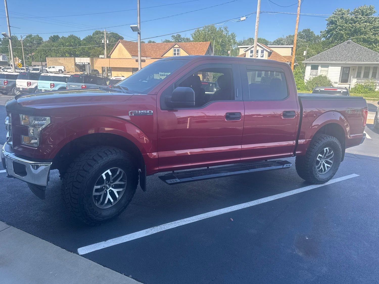 Used 2017 Ford F150 XLT AWD/4WD image 1