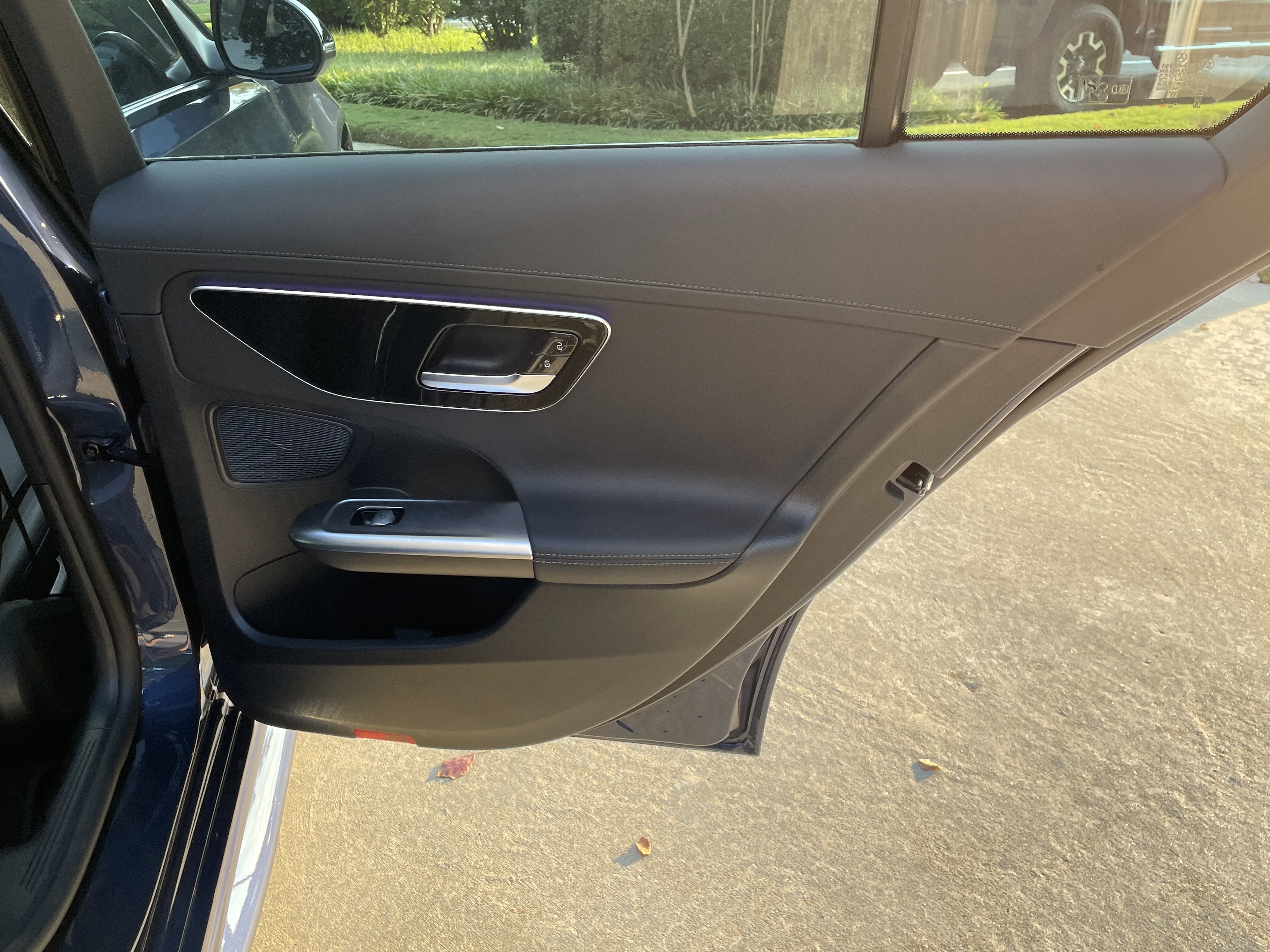 Certified 2025 Mercedes-Benz C 300 Sedan image 41