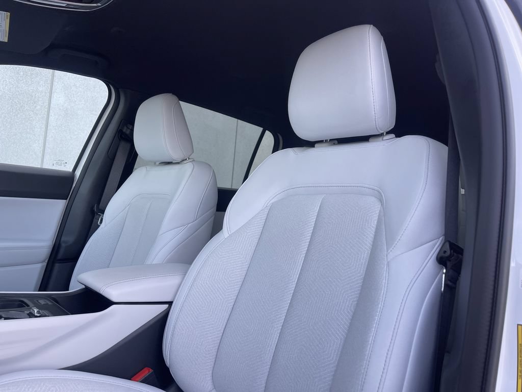 New 2026 Jeep Cherokee Laredo AWD/4WD image 17