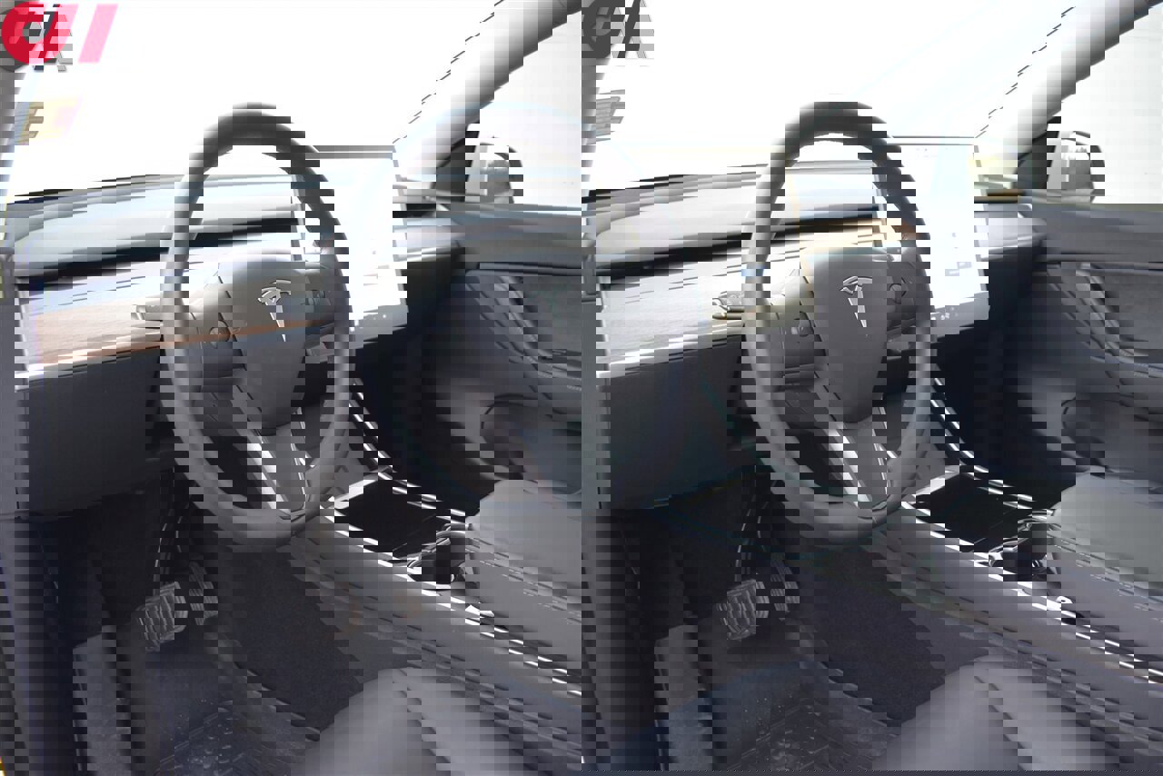 Used 2020 Tesla Model Y Long Range image 3