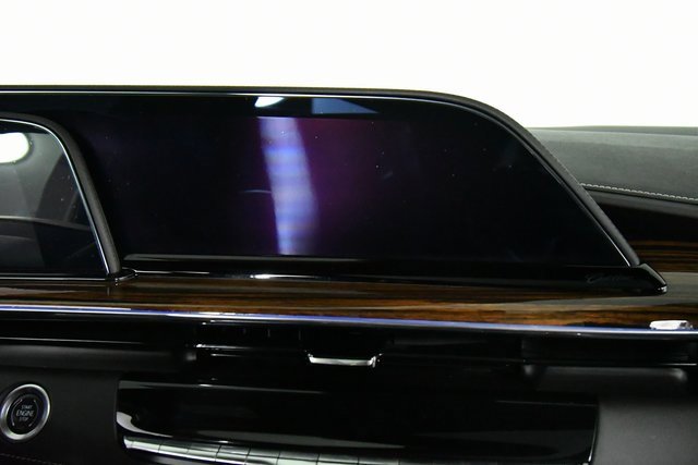 Certified 2022 Cadillac Escalade ESV Premium Luxury w/ Performance Package image 12