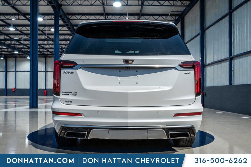 Used 2021 Cadillac XT6 Premium Luxury w/ LPO, Floor Liner Package AWD/4WD image 32