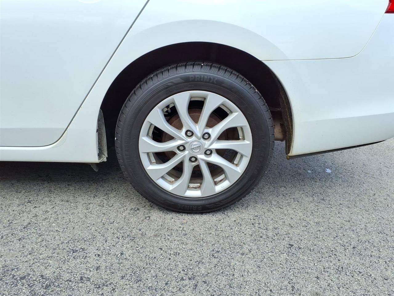 Used 2018 Nissan Sentra SV FWD image 5