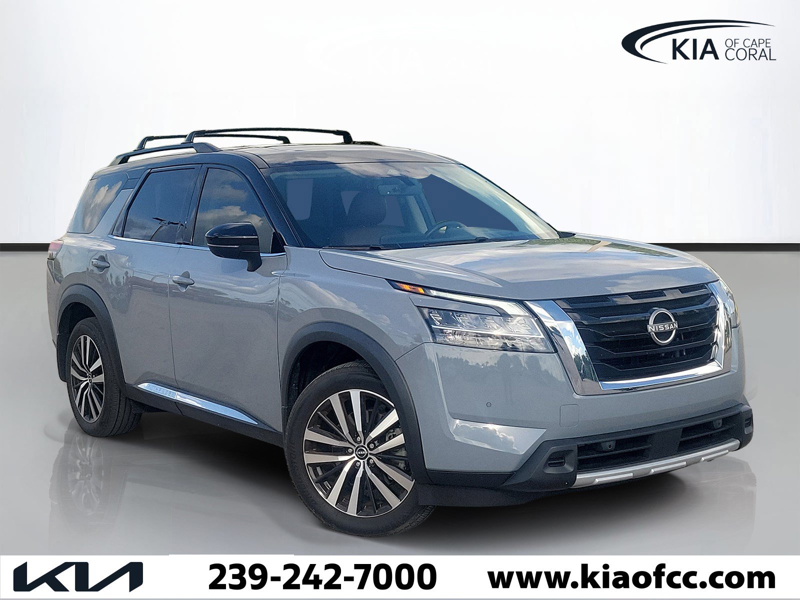 Used 2024 Nissan Pathfinder Platinum