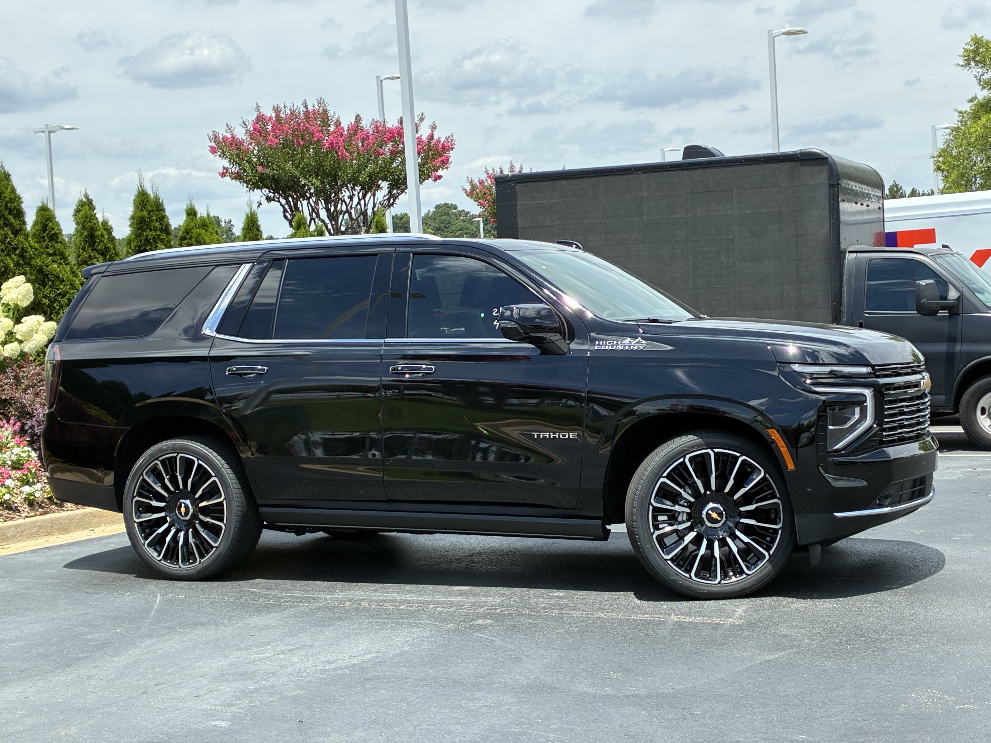New 2026 Chevrolet Tahoe High Country AWD/4WD image 3