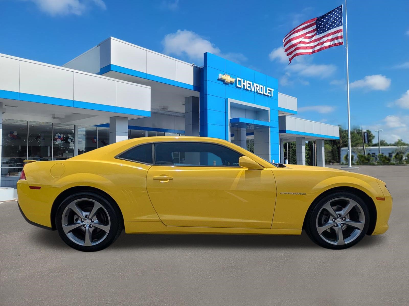 Used 2014 Chevrolet Camaro LT w/ RS Package RWD image 2