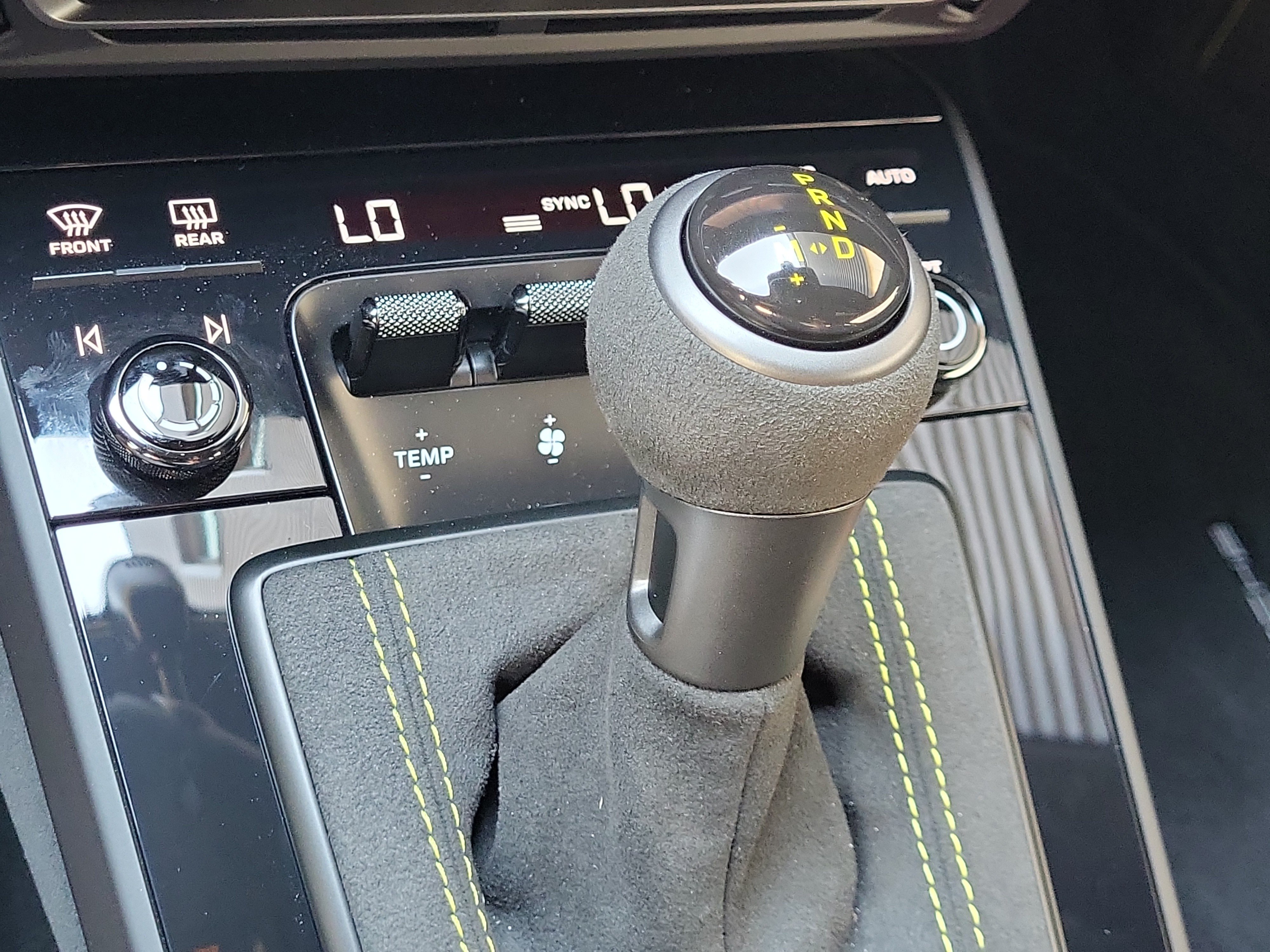 Used 2023 Porsche 911 GT3 RWD image 32