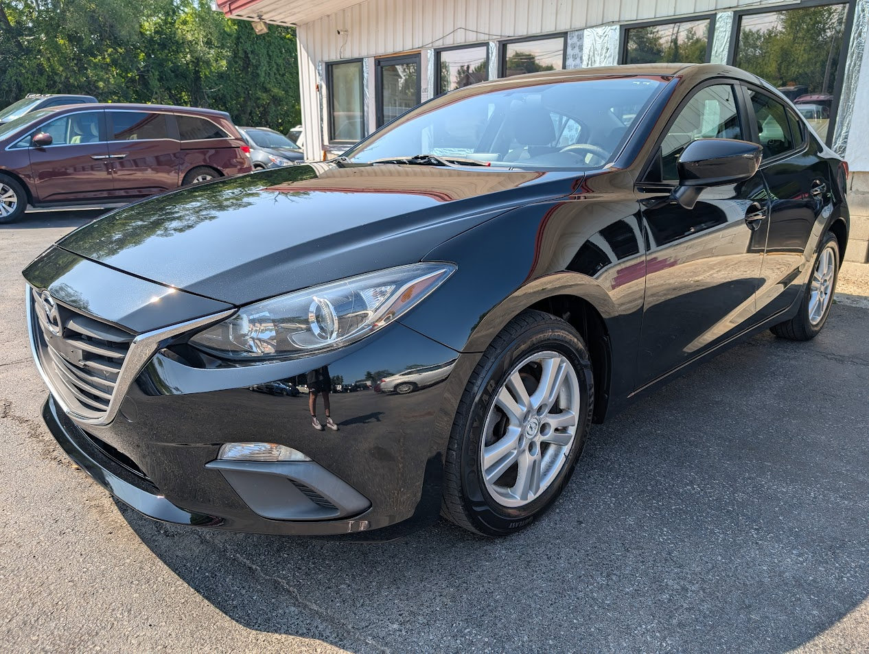 Used 2015 MAZDA MAZDA3 i Sport image 3