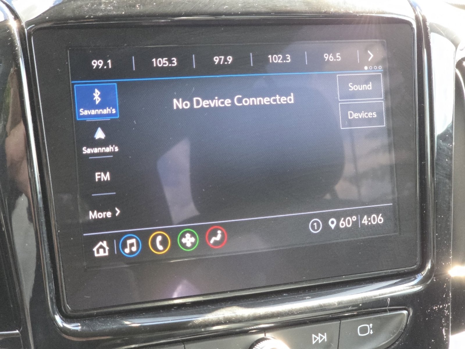 Used 2021 Chevrolet Traverse LT FWD image 6