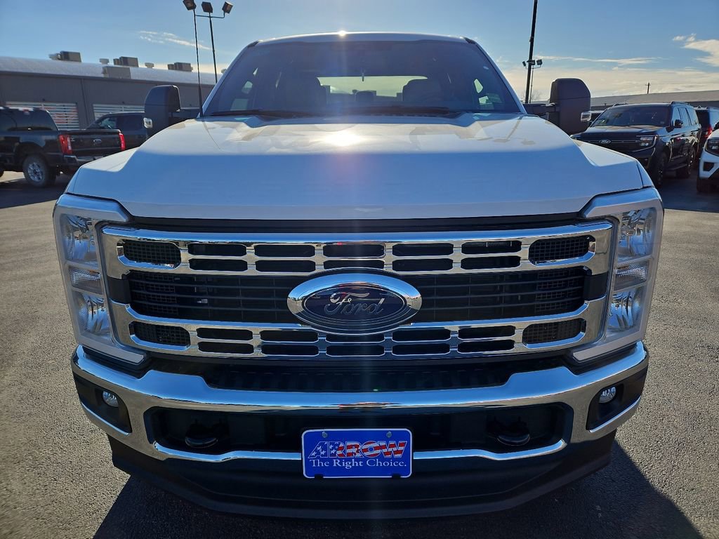 New 2026 Ford F250 XLT w/ FX4 Off-Road Package image 3