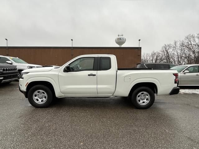 Used 2024 Nissan Frontier S w/ S Utility Package image 6