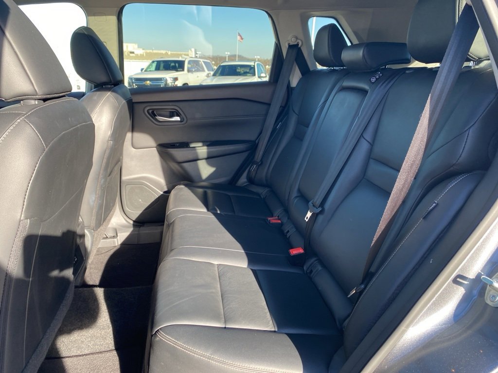 Used 2023 Nissan Rogue SL image 19
