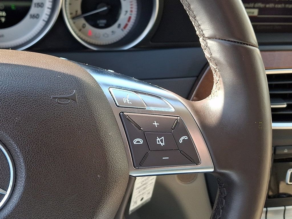 Used 2013 Mercedes-Benz C 250 Sedan image 22