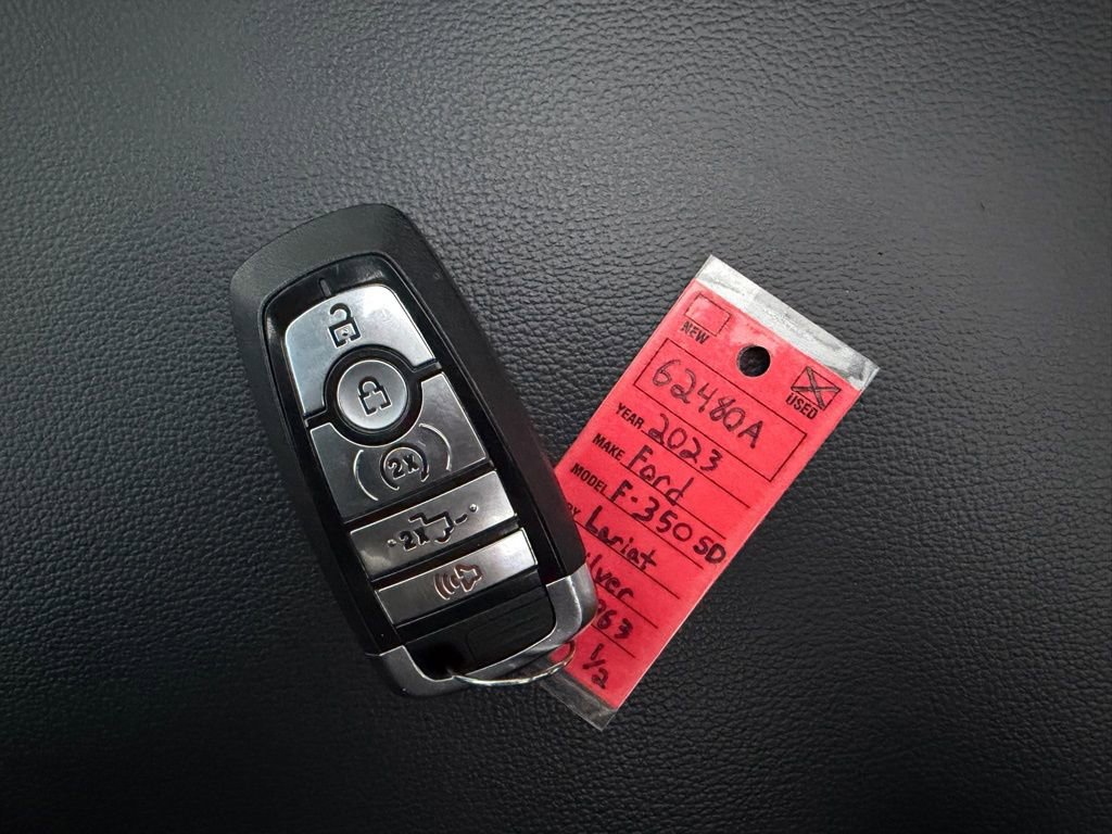 Used 2023 Ford F350 Lariat w/ Chrome Package image 44