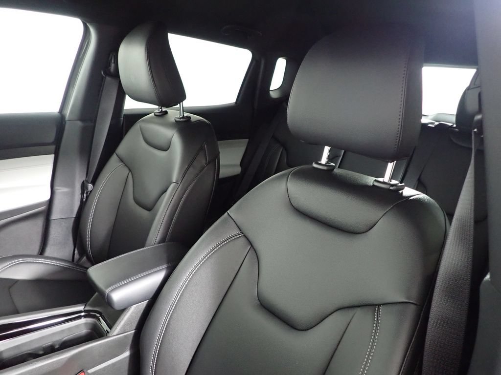 New 2026 Jeep Compass Limited AWD/4WD image 21