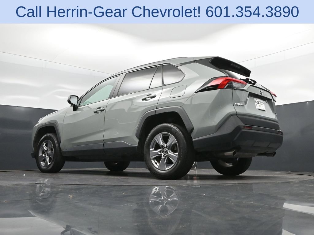 Used 2022 Toyota RAV4 XLE w/ Convenience Package FWD image 40