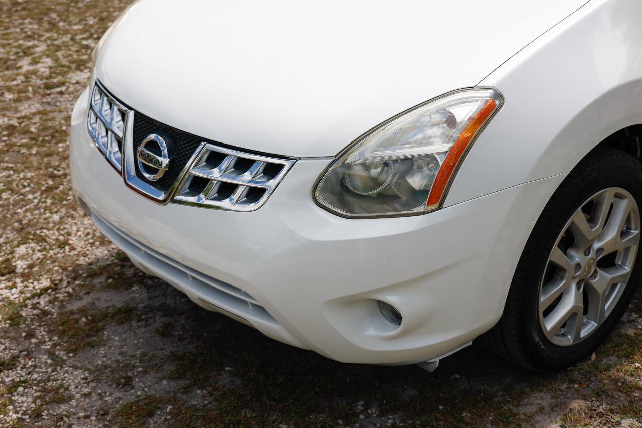 Used 2011 Nissan Rogue SV w/ SL Pkg image 28