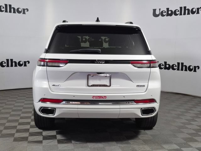 Used 2023 Jeep Grand Cherokee Overland AWD/4WD image 6