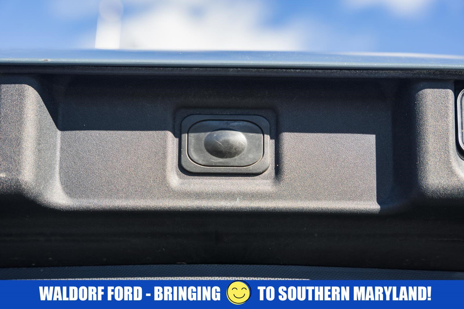 Used 2023 Ford Mustang Mach-E Select image 11