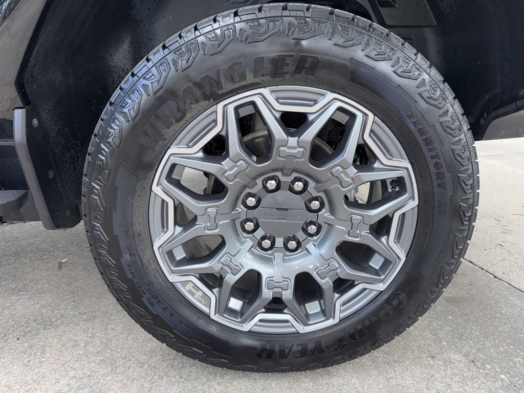 Used 2025 GMC Hummer EV 3X AWD/4WD image 57