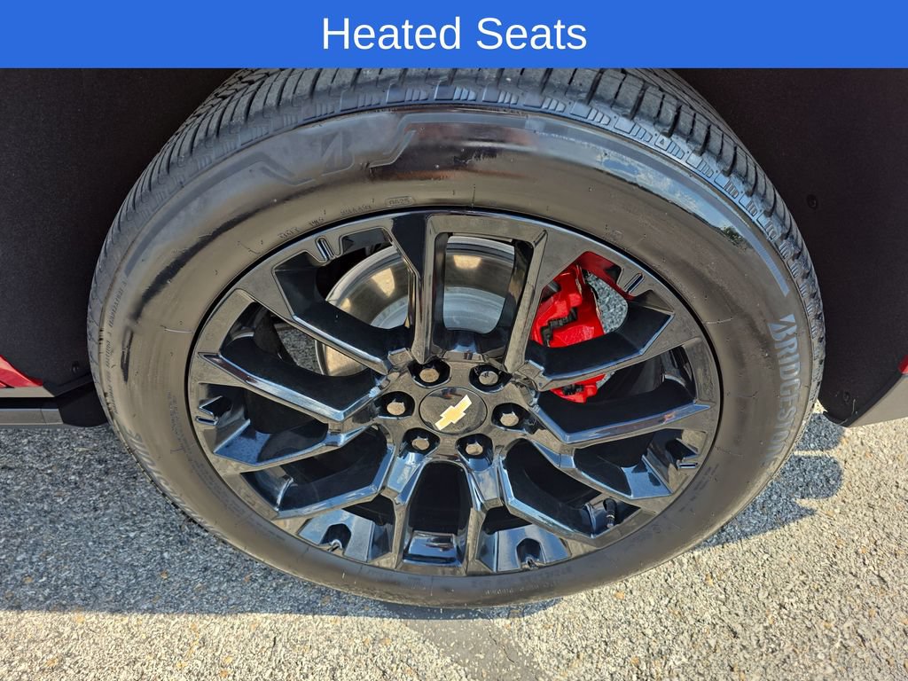 Used 2025 Chevrolet Tahoe High Country AWD/4WD image 13
