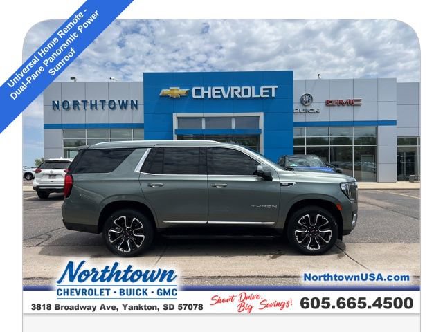 Used 2023 GMC Yukon SLT w/ SLT Premium Package AWD/4WD image 7