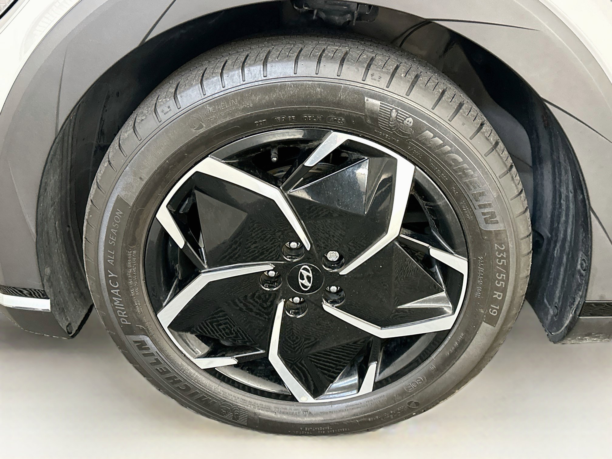Used 2024 Hyundai Ioniq 5 SEL AWD/4WD image 11