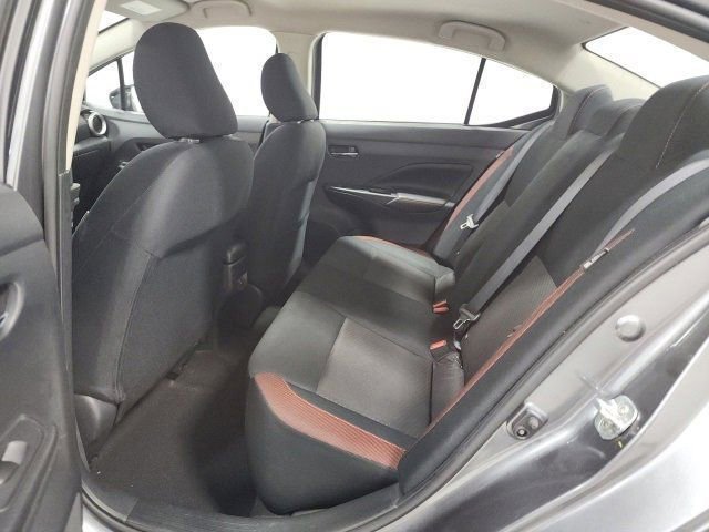 Used 2024 Nissan Versa SR image 18