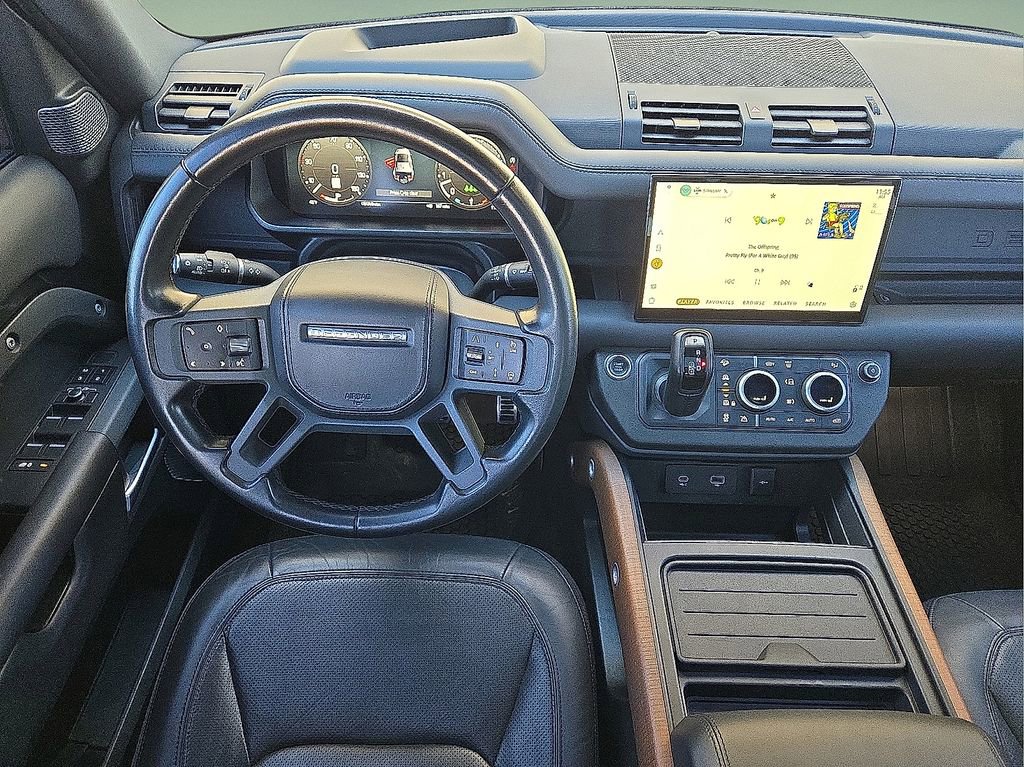 Used 2023 Land Rover Defender 110 X image 18