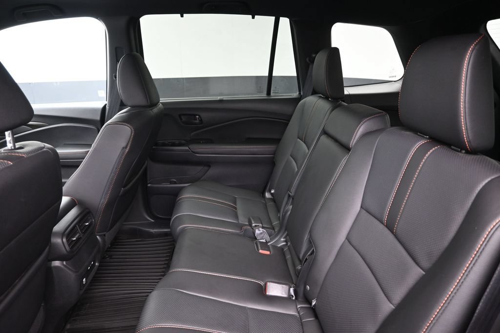 Certified 2024 Honda Passport TrailSport image 14