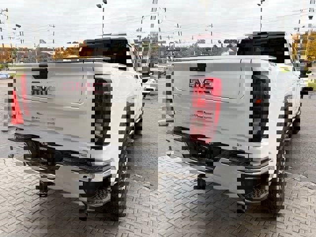 New 2026 GMC Sierra 2500 SLE w/ SLE Value Package; image 9