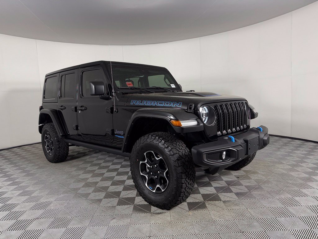 Used 2022 Jeep Wrangler Unlimited Rubicon 4xe w/ Cold Weather Group AWD/4WD image 4