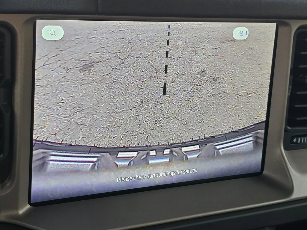 Used 2025 Ford Bronco Outer Banks image 10