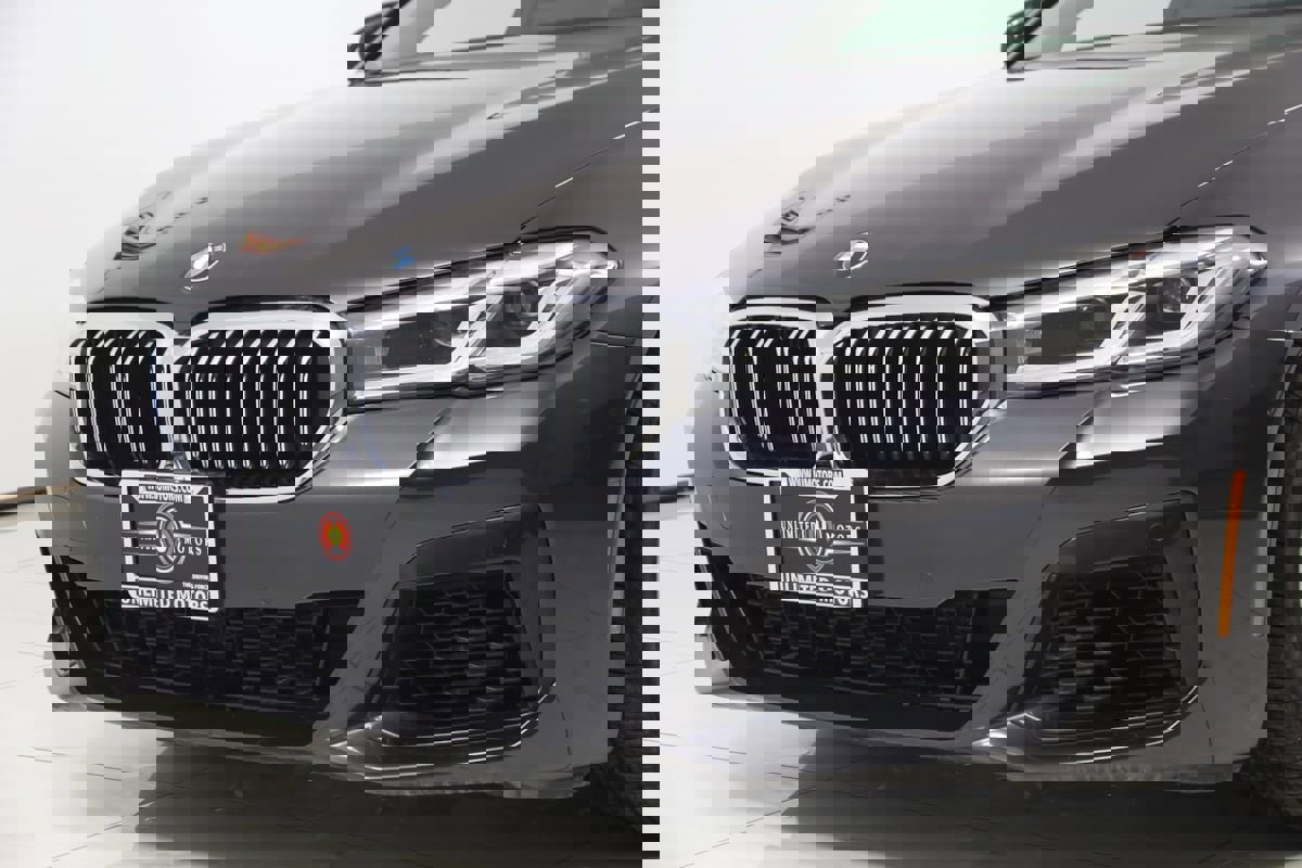 Used 2023 BMW 540i xDrive w/ M Sport Package image 61