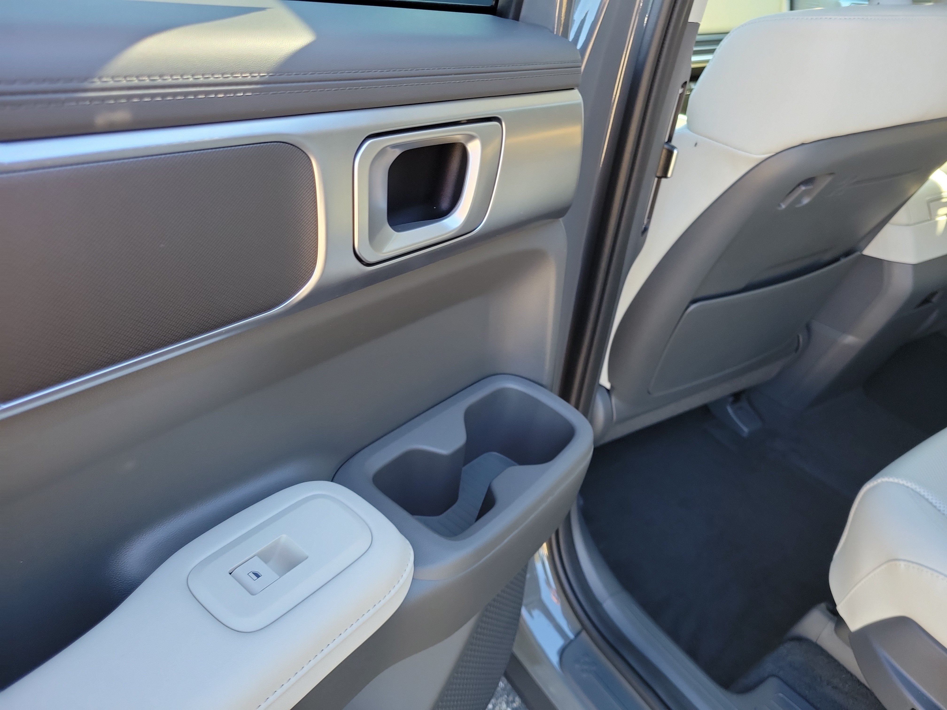 New 2027 Hyundai Santa Fe SEL AWD/4WD image 13