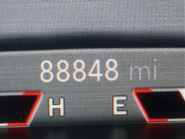 Used 2019 Jeep Cherokee Limited image 34