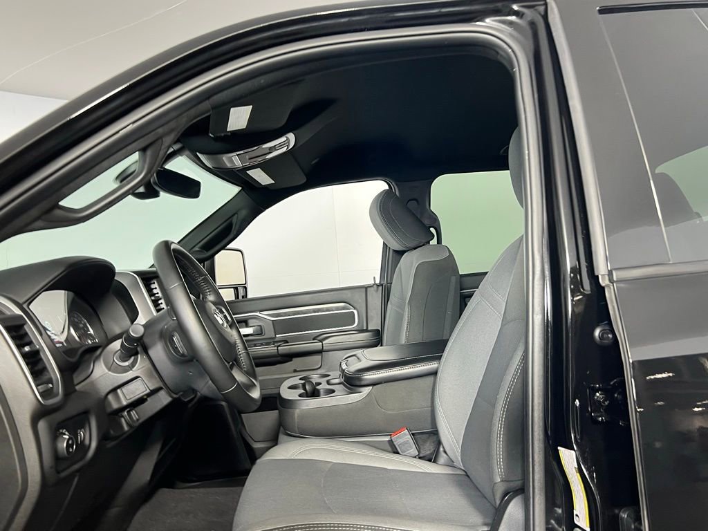 Used 2024 RAM 2500 Big Horn w/ Bed Utility Group image 18