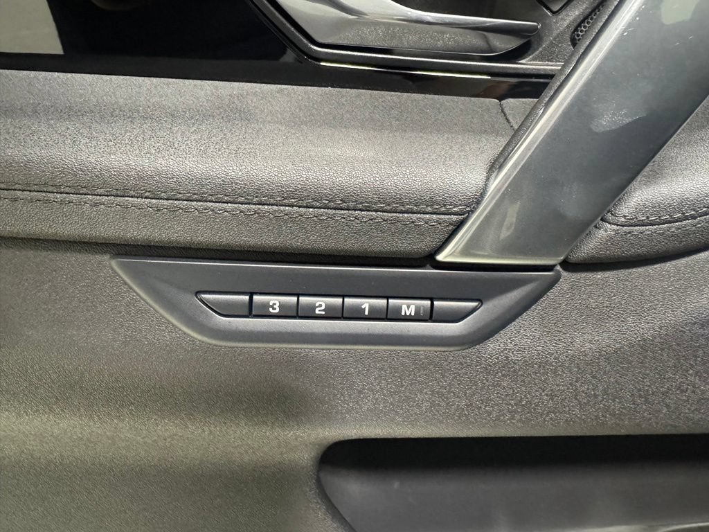 Used 2025 Land Rover Discovery Sport S AWD/4WD image 14