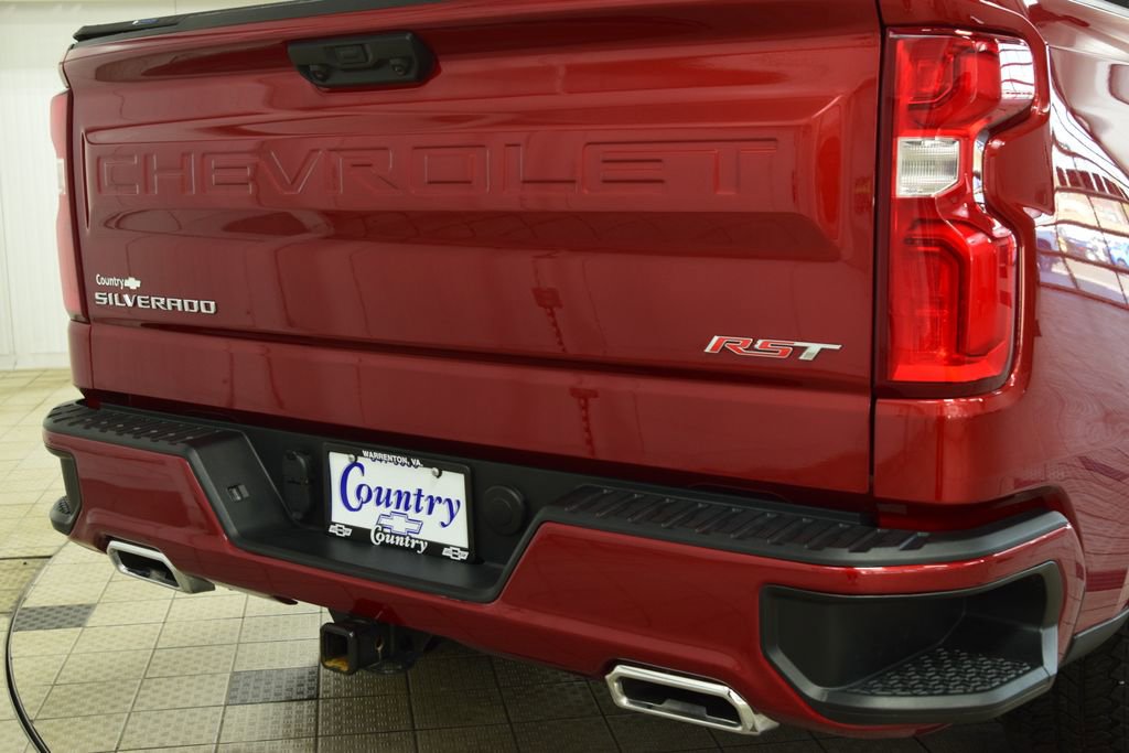 Used 2025 Chevrolet Silverado 1500 RST AWD/4WD image 22