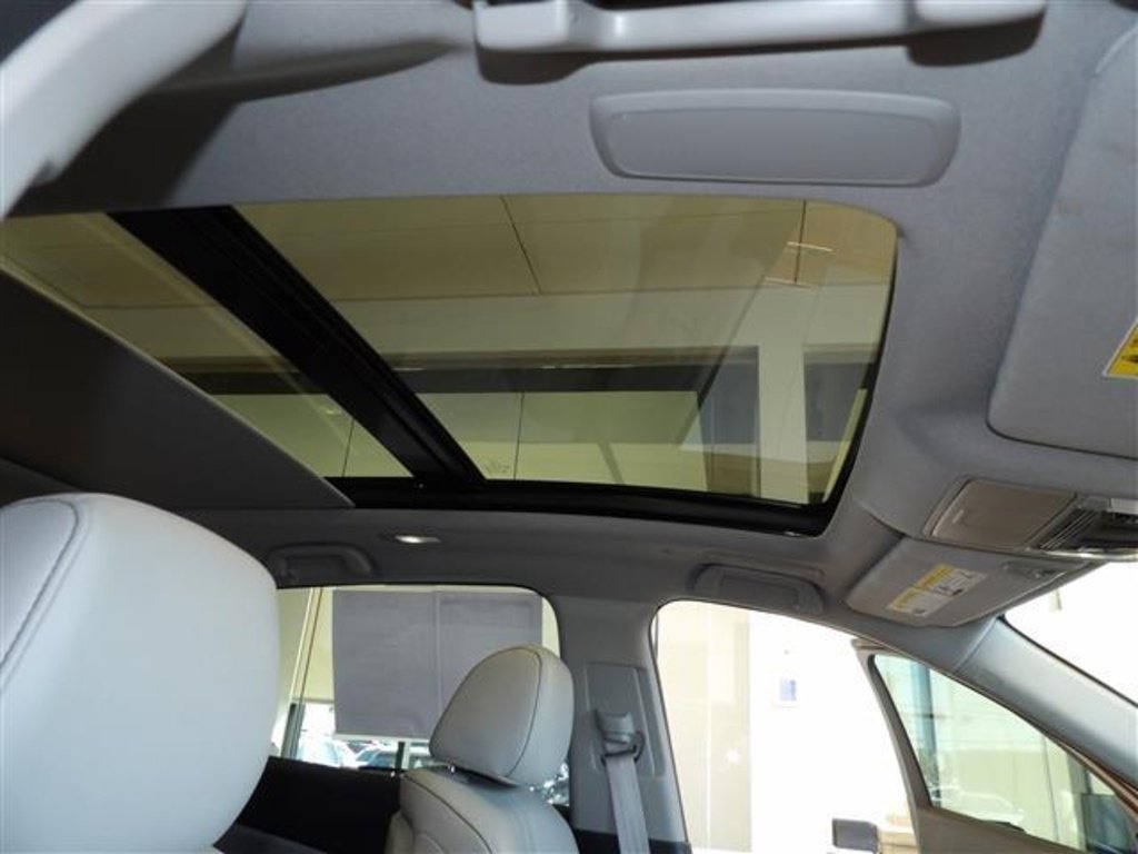 Used 2021 Acura RDX AWD w/ Technology Package image 15