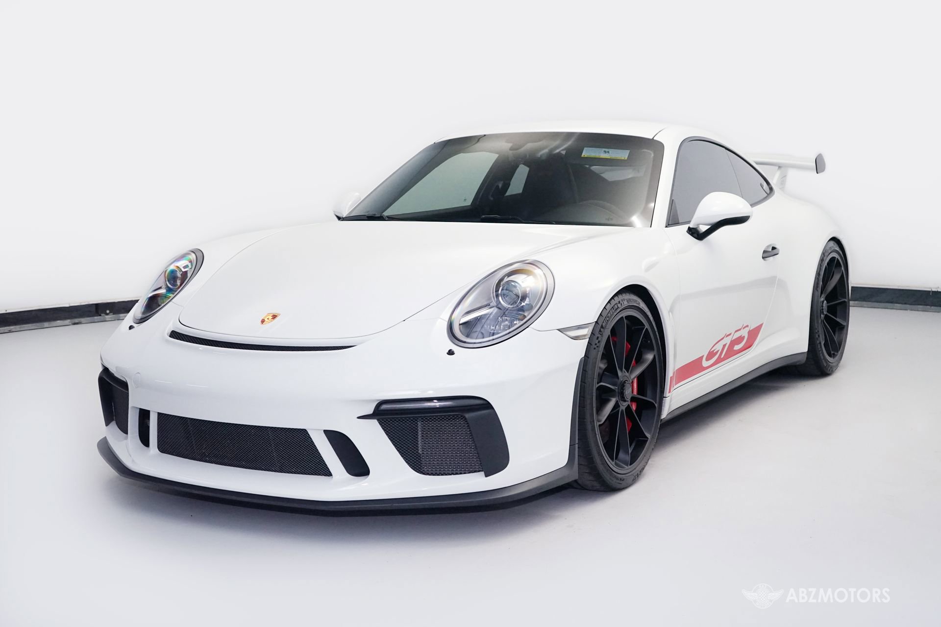 Used 2018 Porsche 911 GT3 RWD image 2