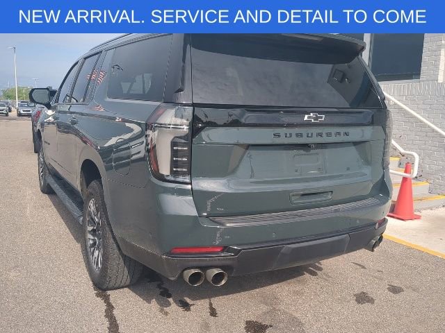 Certified 2025 Chevrolet Suburban Z71 w/ Comfort Package AWD/4WD image 3