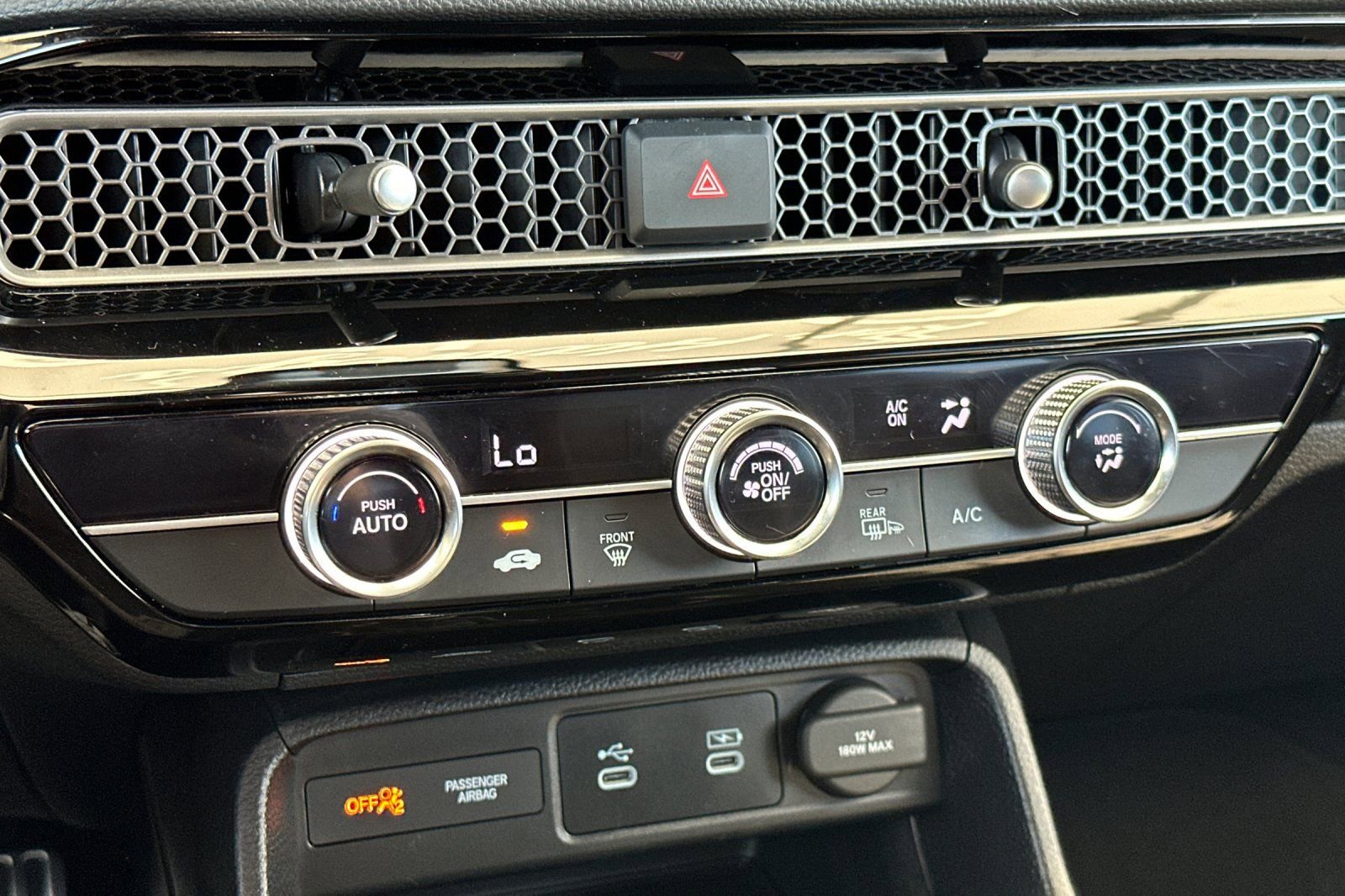 Used 2025 Honda Civic Sport image 19