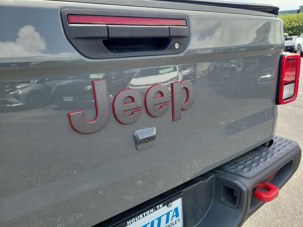Used 2022 Jeep Gladiator Rubicon w/ Trailer Tow Package AWD/4WD image 31