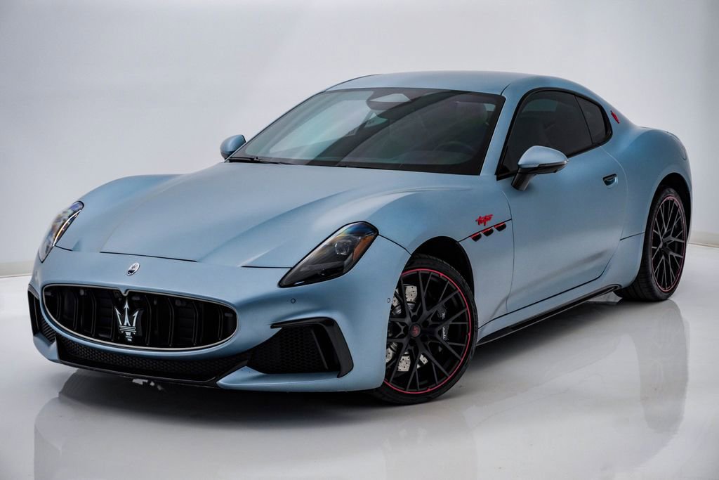 Used 2024 Maserati GranTurismo Trofeo AWD/4WD image 3